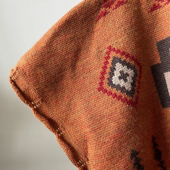 Pendleton poncho - Picture 4 of 6